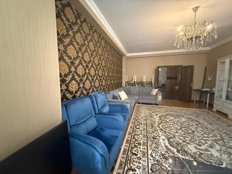 3 otaqlı mənzil, 147 m², Elmlər Akademiyası: 480 000 ₼ 3