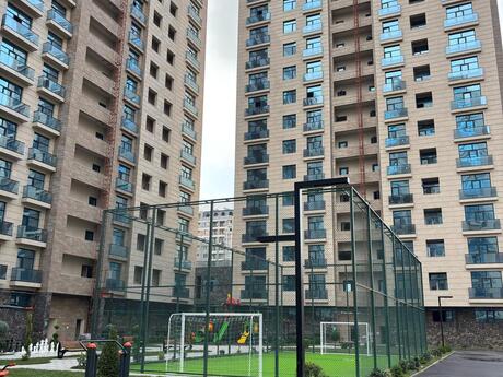 Elan №6246359 - Bakı, 28 May m., 4 otaqlı, 195 m², 4/16 mərtəbə