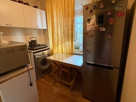 2 otaqlı köhnə tikili - Nərimanov r. - 55 m²