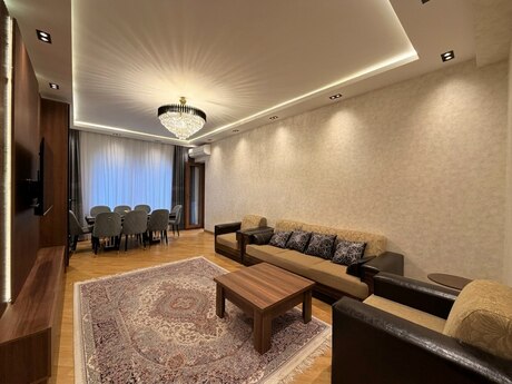 4-комнатная квартира, 154 м², Nizami: 535 000 ₼ 2
