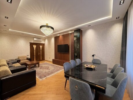 Elan №6246814 - Bakı, Nizami m., 4 otaqlı, 154 m², 5/16 mərtəbə