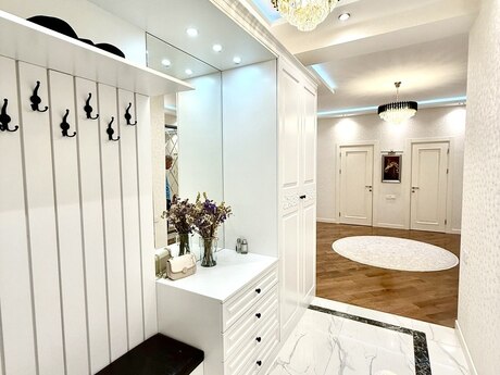 3 otaqlı mənzil, 134 m², Badamdar: 425 000 ₼ 2