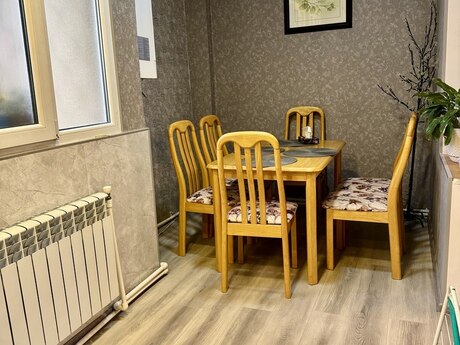 3 otaqlı köhnə tikili - Yeni Yasamal q. - 90 m²