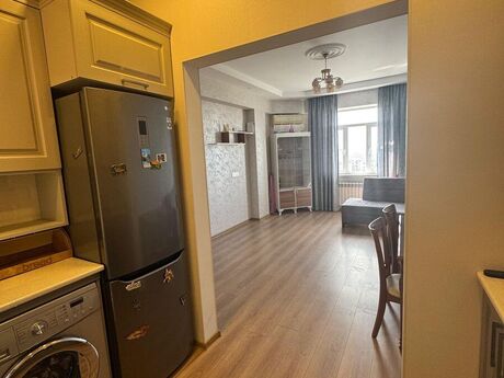 2-room apartment for rent, 60 m², Xalqlar Dostluğu: 700 ₼/mo 3