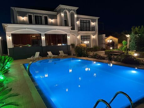 Elan №6247139 - Bakı, Novxanı q., 4 otaqlı, 200 m²