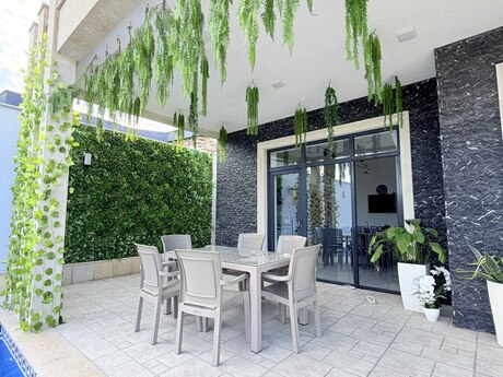 4 otaqlı həyət evi/bağ evi - Mərdəkan q. - 300 m²