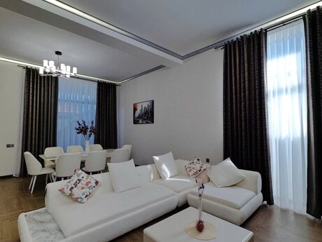 Şüvəlanda 4 otaqlı həyət evi kirayə verilir, 300 m², 130 AZN/ay, şəkil 5 / 12