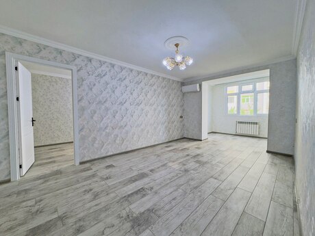 Elan №6247309 - Bakı, Qara Qarayev m., 2 otaqlı, 60 m², 4/5 mərtəbə