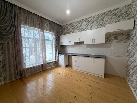 4-room house, 120 m², Zabrat: 115 000 ₼ 4