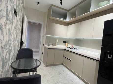 3-room apartment, 125 m², Yeni Yasamal: 298 000 ₼ 5