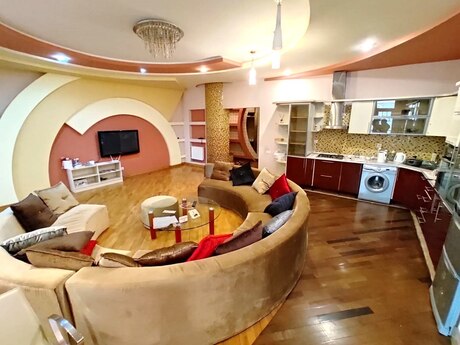 Elan №6247401 - Bakı, 28 May m., 2 otaqlı, 100 m², 11/16 mərtəbə