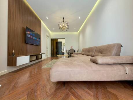 Kirayə 2 otaqlı mənzil, 70 m², BCR Khatai: 1 500 ₼/ay 2