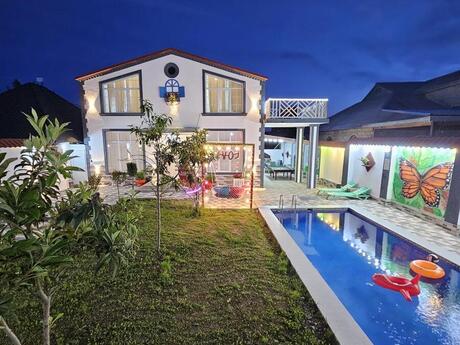 7 otaqlı həyət evi/bağ evi - Qəbələ - 220 m²