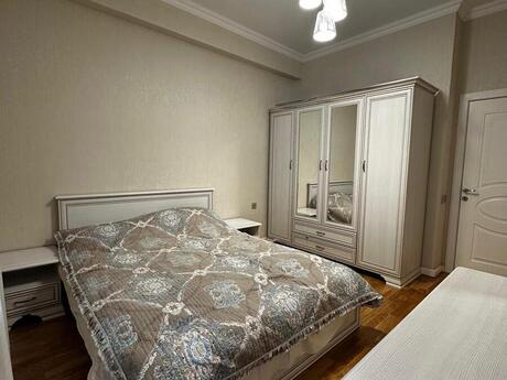 Объявление №6247572 - Баку, м. Кара Караев, 3-комн., 105 м², 6/18 этаж