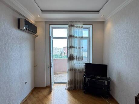 2-room apartment for rent, 55 m², Memar Əcəmi: 700 ₼/mo 3