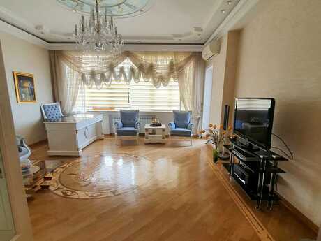 Elan №6247669 - Bakı, Elmlər Akademiyası m., 2 otaqlı, 120 m², 10/17 mərtəbə