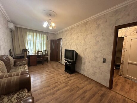 Объявление №6247831 - Баку, м. Ахмедлы, 3-комн., 60 м², 1/9 этаж