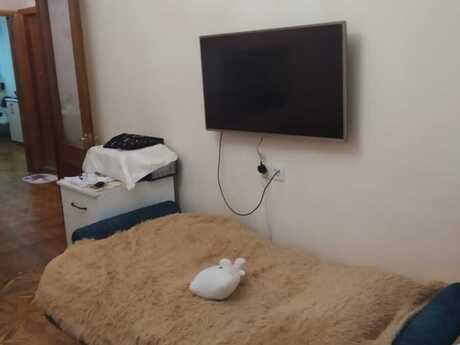 Elan №6247985 - Bakı, Nəsimi r., 2 otaqlı, 60 m², 2/5 mərtəbə