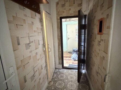 Elan №6248031 - Bakı, Memar Əcəmi m., 2 otaqlı, 35 m², 2/5 mərtəbə