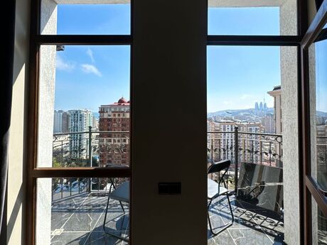 Elan №6248044 - Bakı, Nizami m., 2 otaqlı, 102 m², 15/16 mərtəbə