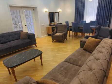 10 otaqlı həyət evi, 320 m², Biləcəri: 560 000 ₼ 5