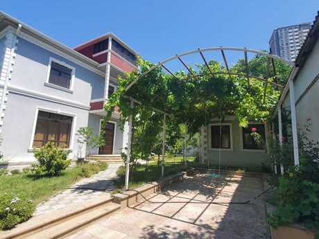 10 otaqlı həyət evi, 320 m², Biləcəri: 560 000 ₼ 4