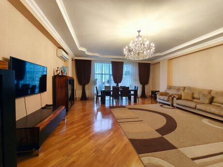 4-room apartment, 180 m², 28 May: 505 000 ₼ 3