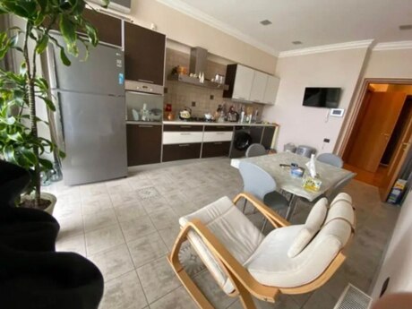 3 otaqlı mənzil, 140 m², 28 May: 430 000 ₼ 3