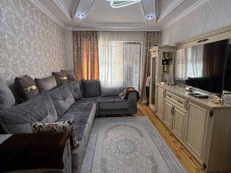 2 otaqlı köhnə tikili - Yeni Günəşli q. - 43 m²