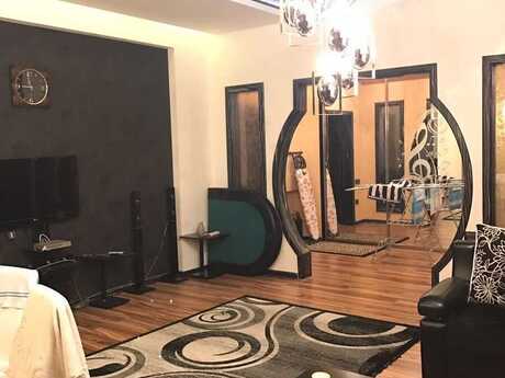 Kirayə 3 otaqlı mənzil, 136 m², Nizami: 1 200 ₼/ay 2