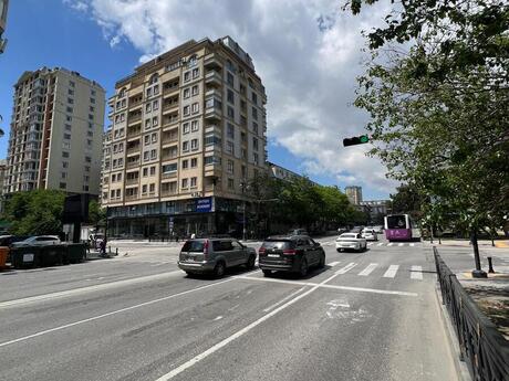 Elan №6248374 - Bakı, Elmlər Akademiyası m., 2 otaqlı, 55 m², 4/5 mərtəbə