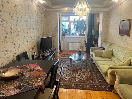 Xalqlar Dostluğunda 3 otaqlı köhnə tikili mənzil satılır, 80 m², 210 000 AZN, şəkil 2 / 12