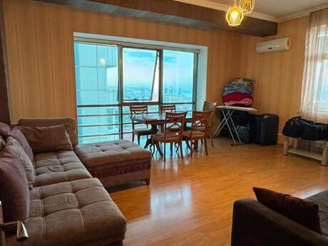 Elan №6248473 - Bakı, Yasamal q., 3 otaqlı, 150 m², 19/25 mərtəbə