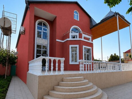5-комн. дом/дача - пос. Новханы - 220 м²