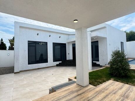 4 otaqlı həyət evi, 130 m², Mərdəkan: 240 000 ₼ 2