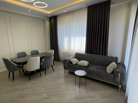 Kirayə 3 otaqlı mənzil, 119 m², Ağ şəhər: 2 200 ₼/ay 4