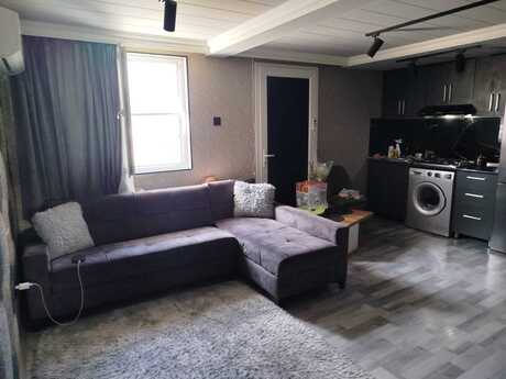Elan №6248685 - Bakı, Qaraçuxur q., 4 otaqlı, 60 m²