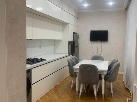 Объявление №6248728 - Баку, Наримановский  р., 4-комн., 148 м², 1/14 этаж
