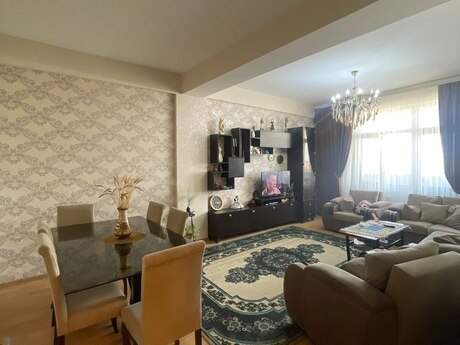 3 otaqlı mənzil, 115 m², Bakıxanov: 285 000 ₼ 2