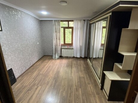 Elan №6248822 - Bakı, Nəriman Nərimanov m., 3 otaqlı, 60 m², 2/4 mərtəbə
