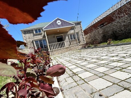 3 otaqlı həyət evi, 100 m², Binə: 86 000 ₼ 2