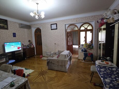 Bakıxanov q.