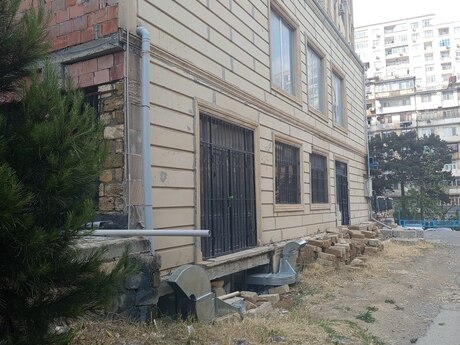 Elan №6249185 - Bakı, Memar Əcəmi m., 640 m²