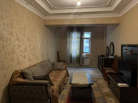 Elan №6249256 - Bakı, İnşaatçılar m., 2 otaqlı, 74 m², 3/12 mərtəbə