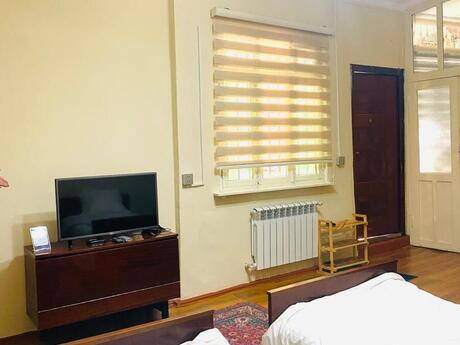 1-room apartment for rent, 35 m², 28 May: 450 ₼/mo 4