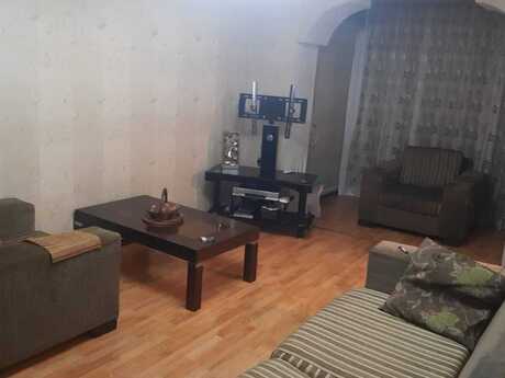 Объявление №6249441 - Баку, м. Элмляр Академиясы, 2-комн., 50 м², 4/5 этаж