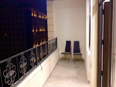 8 Noyabrda 4 otaqlı yeni tikili mənzil kirayə verilir, 90 m², 1 000 AZN/ay, şəkil 3 / 9