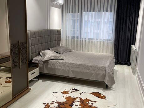 Elan №6249552 - Bakı, 28 May m., 13 otaqlı, 120 m², 4/14 mərtəbə