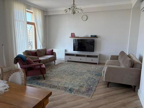 Объявление №6249609 - Баку, пос. Аг шехер, 3-комн., 140 м², 6/7 этаж