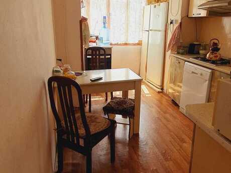Объявление №6249625 - Баку, пос. Ази Асланова, 3-комн., 75 м², 1/5 этаж